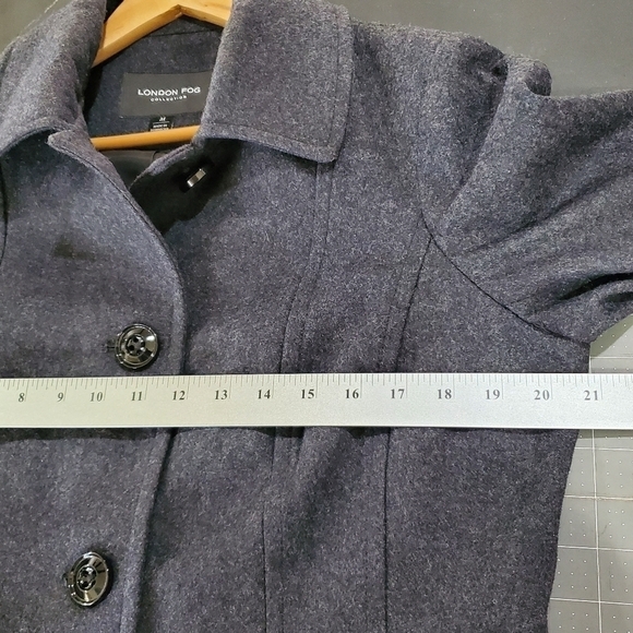 London Fog Collection Charcoal Gray Button Up Wool Pea Coat Jacket Size Medium - Picture 11 of 12